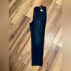 No Boundaries High Rise Skinny Fit Jeans